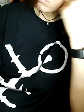 Aashikalaa's Live XXX Chat