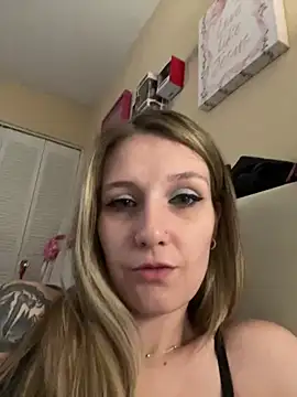 PeachyBabyx Chat XXX in diretta