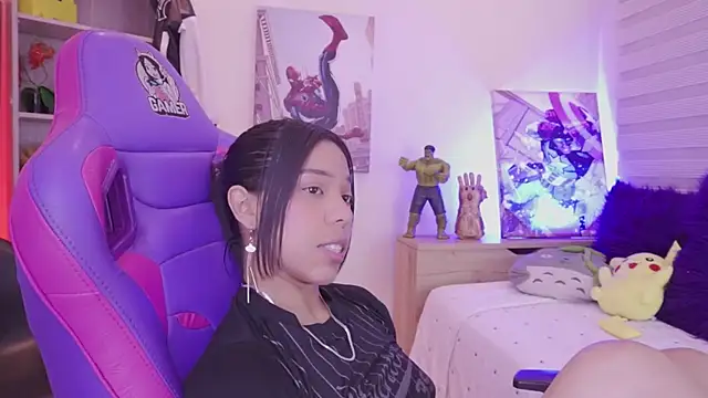 madelyn_rose_'s Live XXX Chat