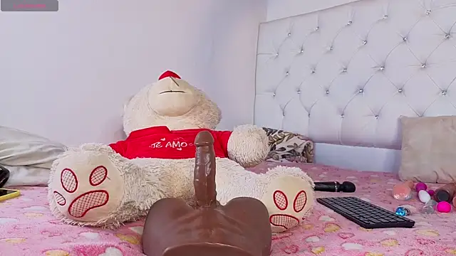 XXX chat uživo modela megan_stathann