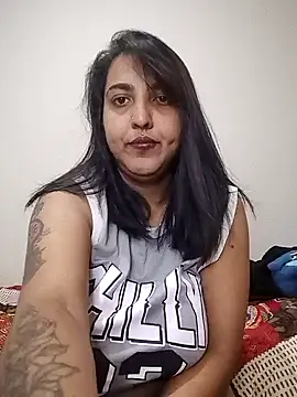 Chat XXX ao vivo de Indianplaybunnyxx