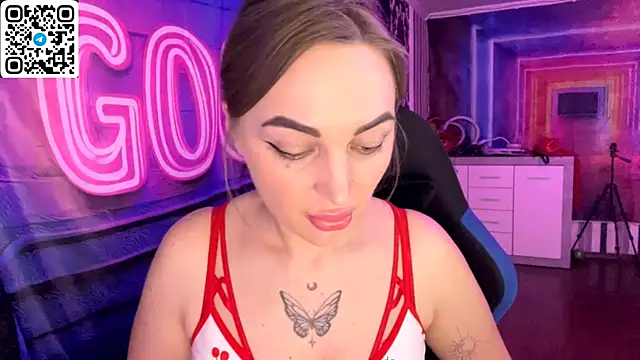Sala de chat en directo de Vellora_
