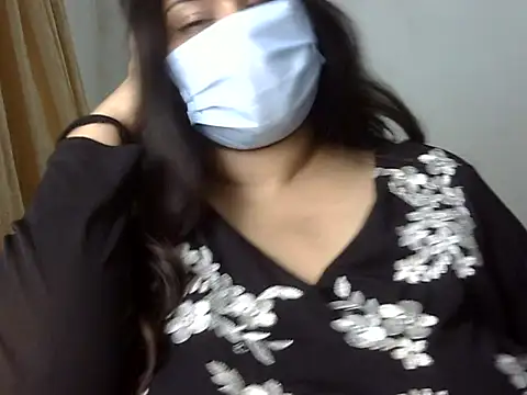 cutelady65's Live Chat Room