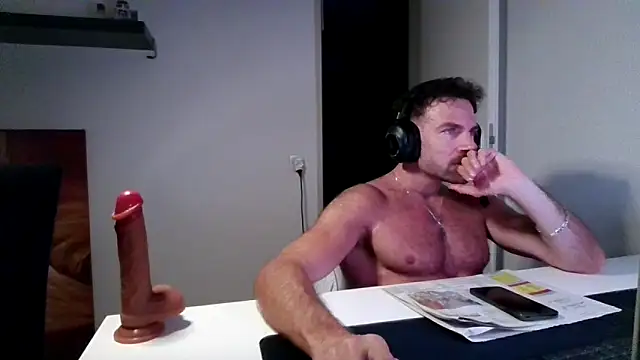 Chatroom XXX en direct de alpha-hunk