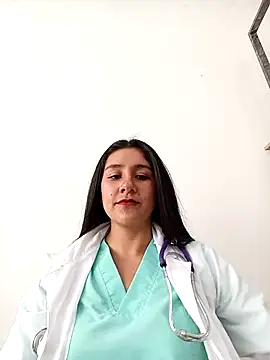 CAROLINE__07's Live XXX Chat