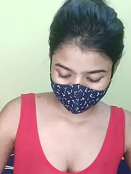 trinasa Adlı Modelin Canlı XXX Sohbeti