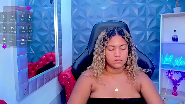 Cristal_War 라이브 XXX 채팅
