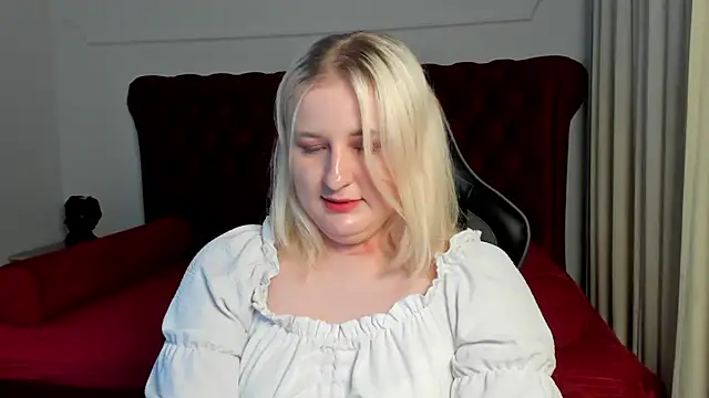 LioraArdyn's Live XXX Chat