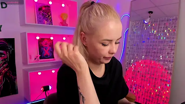 دردشة StephanieSweety الجنسية المباشرة