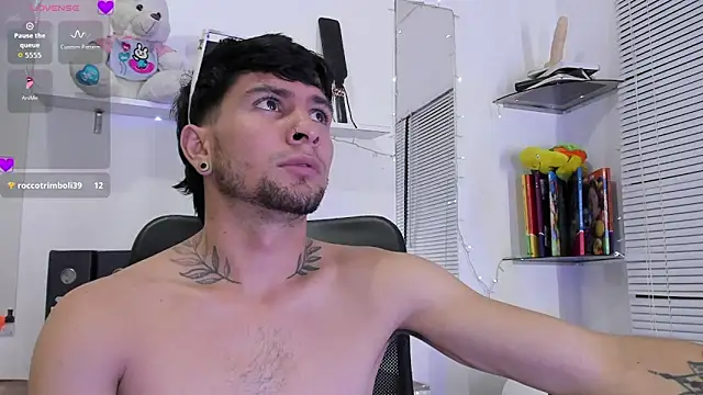 StefanoBigCock Webcamshow