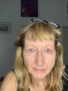 MatureKim's Webcam Show