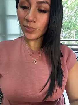 Sofia_Convers' Live XXX Chat