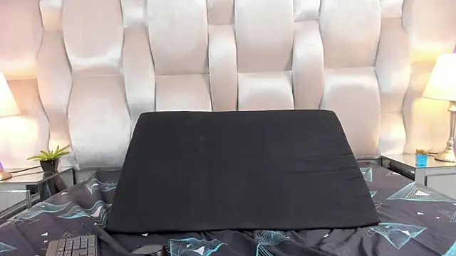 Emma_Houston_'s Live XXX Chat