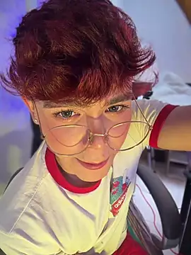 PRINCE_STEV Show in webcam