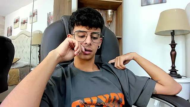 Ibratxandy 라이브 XXX 채팅
