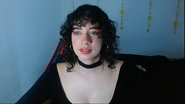 Chat XXX en directo de sajecrismaa