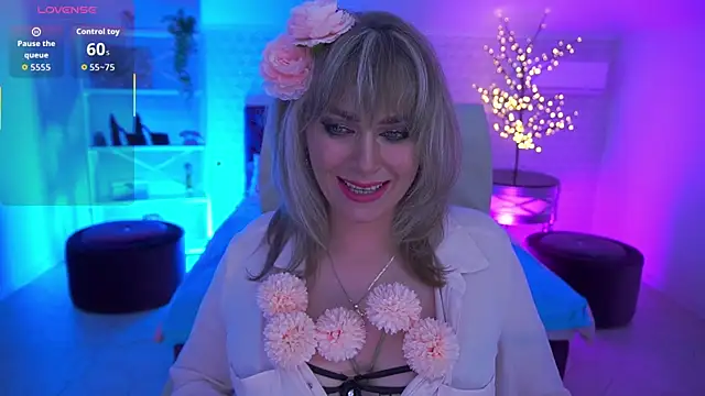CandyLadyyy: вебкам-шоу