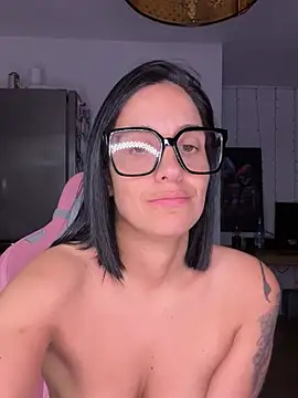 Chat XXX en directo de LaPetiteKim