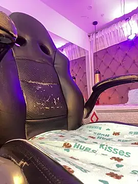 Auri__ Live XXX Chat