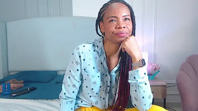 ChantalGarner 라이브 XXX 채팅