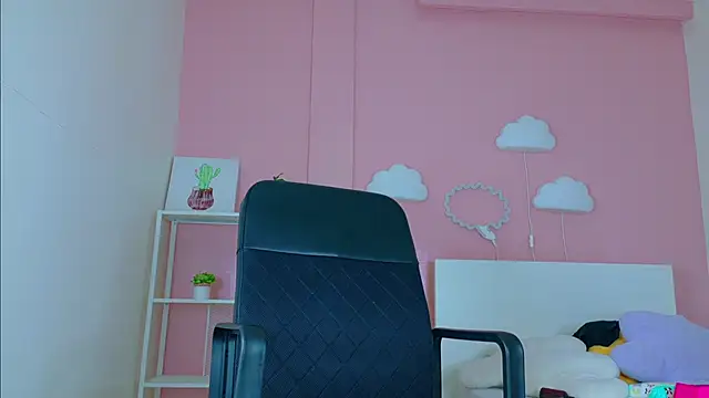 Онлайн чат XXX SeleneGibson__