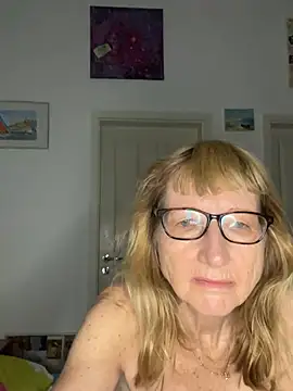 MatureKim's Webcam Show