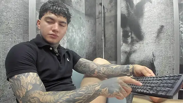 Gury_tattoo's Live XXX Chat