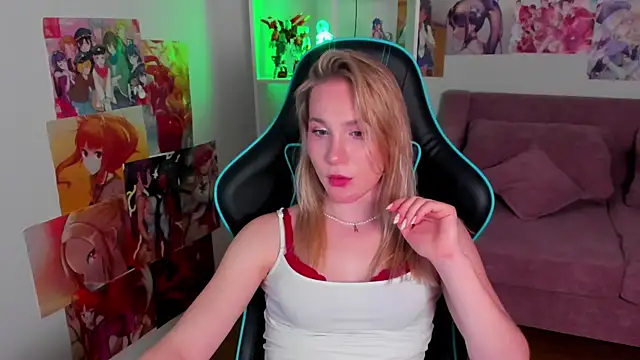 Živý XXX chat ElaraVoltage