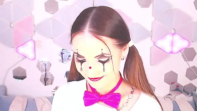 XXX chat uživo modela LexiKiss
