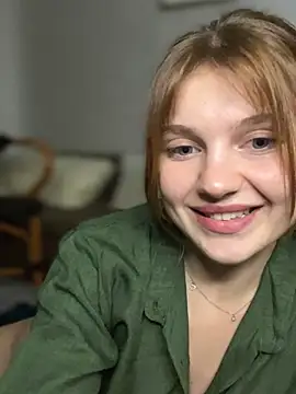 Emaline_Fane 라이브 XXX 채팅