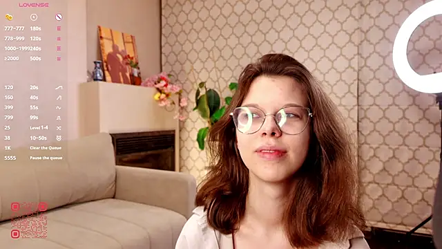 Xonalenei Adlı Modelin Canlı XXX Sohbeti