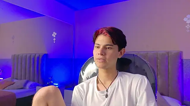 Derek_Sinn 在線直播表演