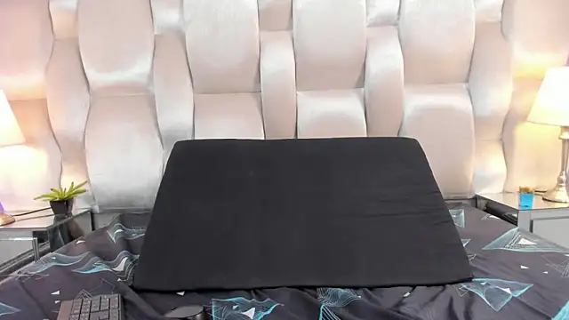 Emma_Houston_'s Live XXX Chat