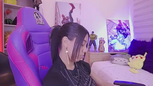 madelyn_rose_'s Live XXX Chat