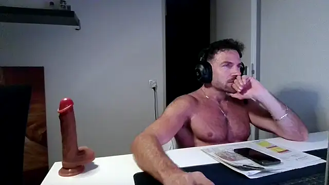 Онлайн чат XXX alpha-hunk