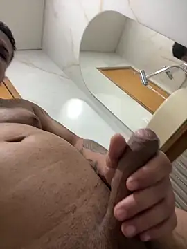 Show de Lc23456 na webcam