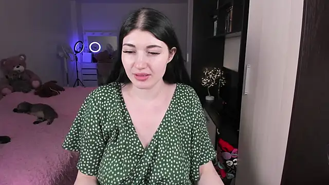 Snowdroppie____'s Live XXX Chat