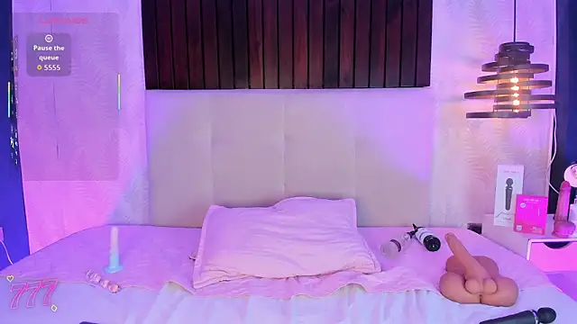 Creamy_AngeloのライブXXXチャット