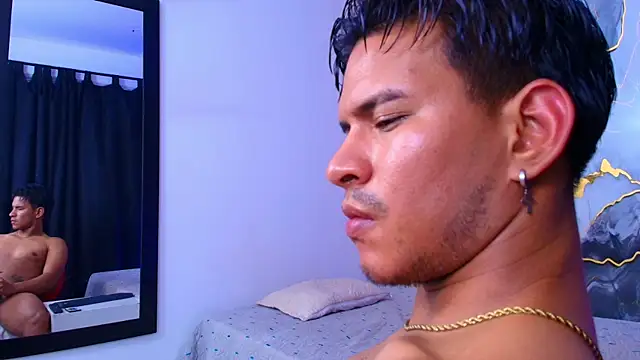 JacobWolf__'s Webcam Show