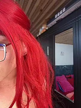 NICOLLE__12 – Kamerová šou