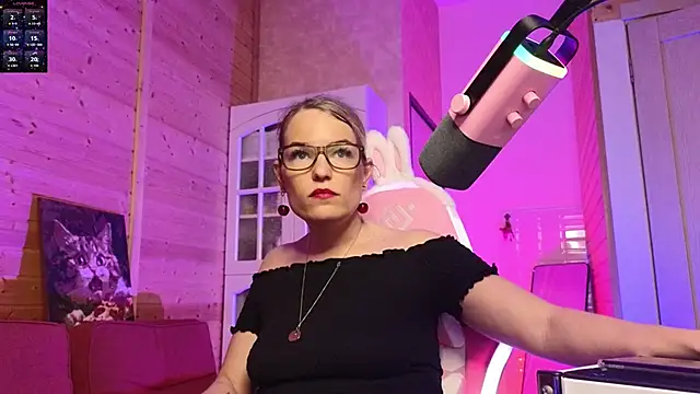 Lady_Shine's Webcam Show