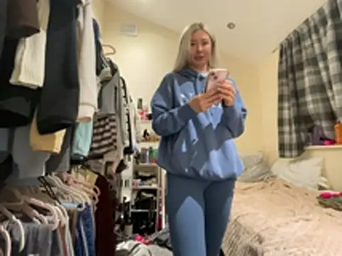 Chiaraxo- Adlı Modelin Canlı XXX Sohbeti