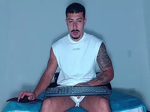 Pokazy przed kamerką – jack_nastee