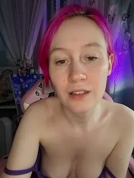 Živá chatovací místnost Fuzzy_Unicorn