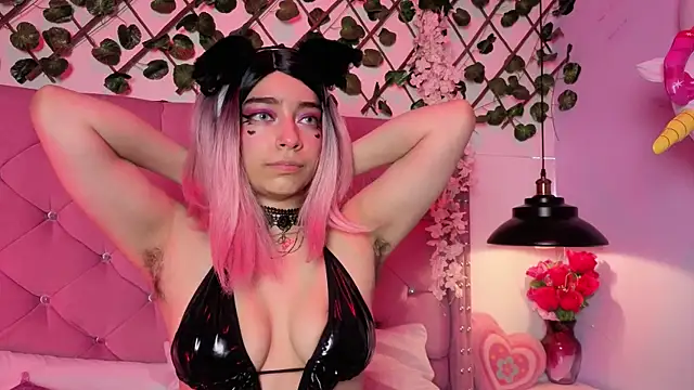 Chat XXX en directo de Kira-Yuzu