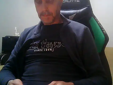 boran34 Show in webcam
