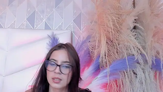 دردشة mia__evans_ الجنسية المباشرة