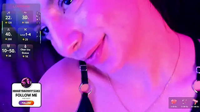 Živá chatovací místnost MaryAnneeXOO