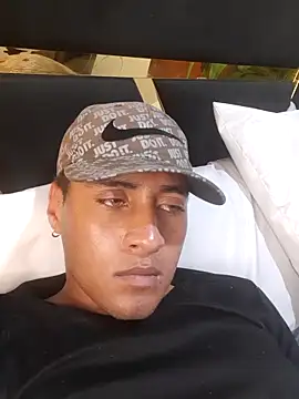 CamiloOlivera's Webcam Show
