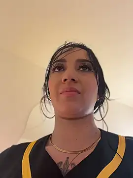 EmmyEvans1's Live XXX Chat